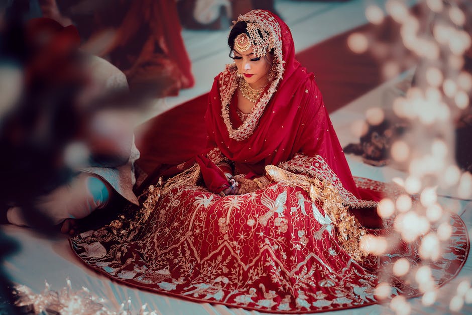  Warum-darf-man-kein-rotes-Kleid-auf-einer-Hochzeit-tragen