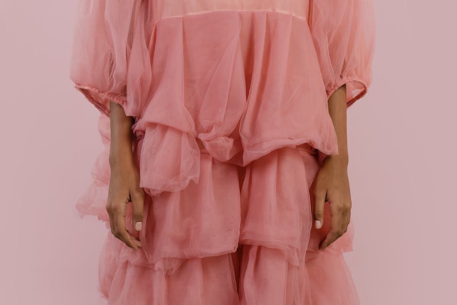 die perfekte Farbe zu einem rosa Kleid